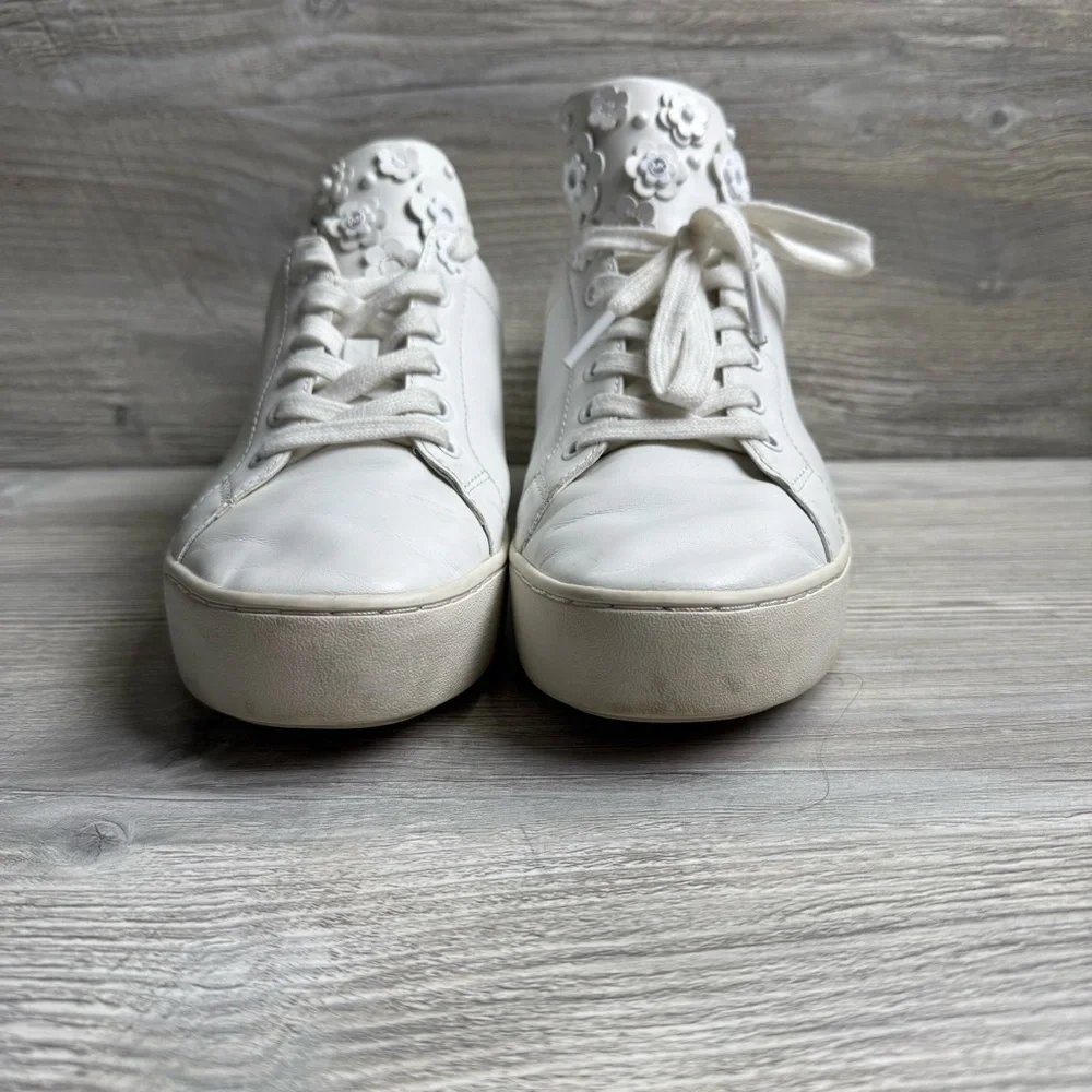 Michael Kors Mindy White Floral accent Women's leather Sneakers size 8.5